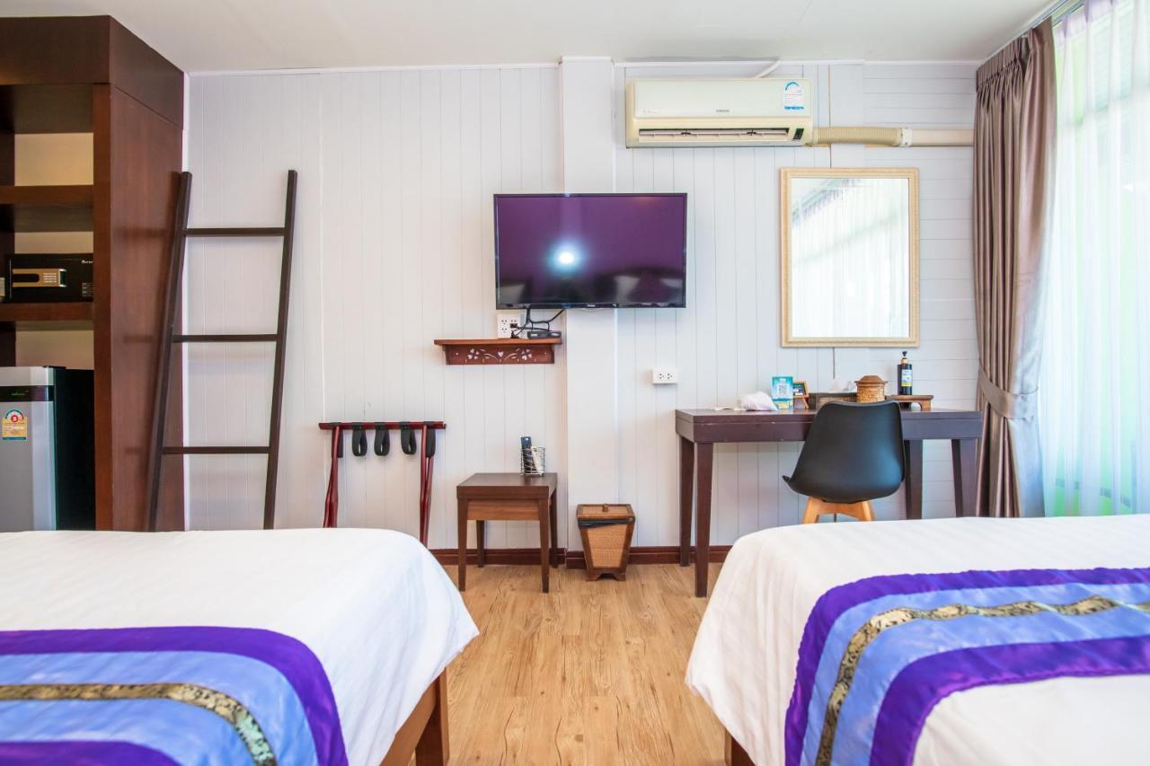 Talay Sai @ Thung Wua Laen Hotel Pathiu Bagian luar foto