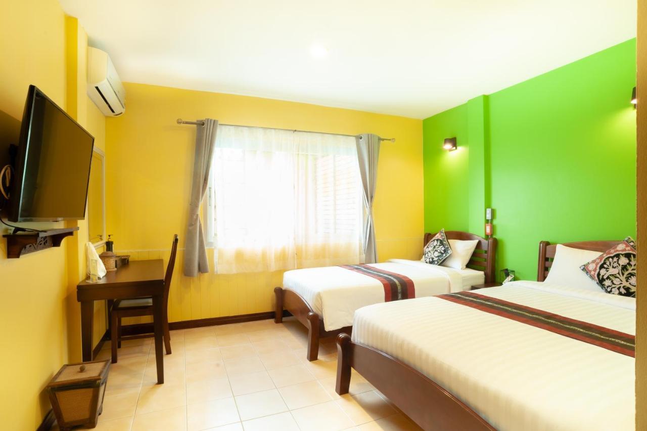 Talay Sai @ Thung Wua Laen Hotel Pathiu Bagian luar foto