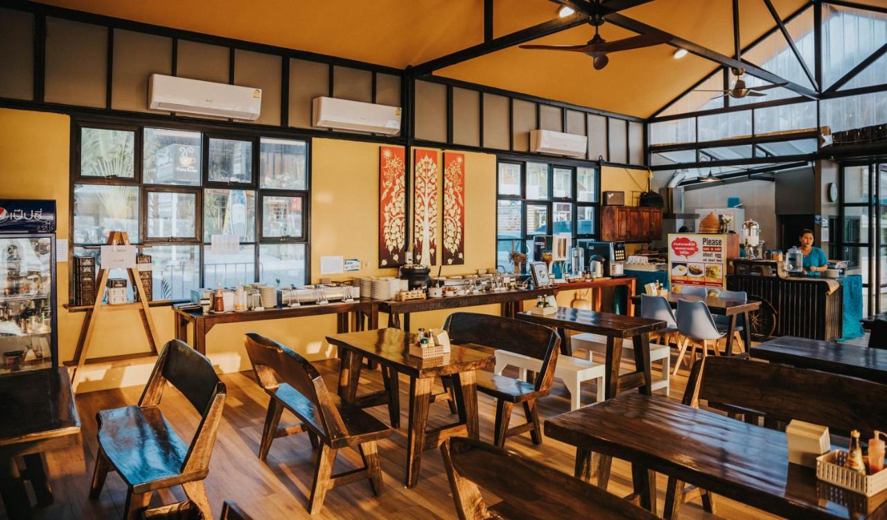 Talay Sai @ Thung Wua Laen Hotel Pathiu Bagian luar foto